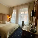 Italia Renaissancehaus 4*