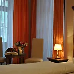 Italia Renaissancehaus 4*