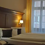 Italia Renaissancehaus Отель