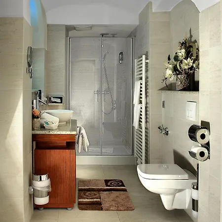 Hotel Italia 4*
