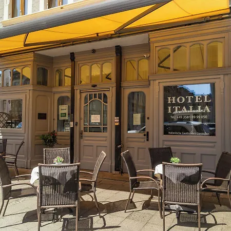 Italia Hotel 4*