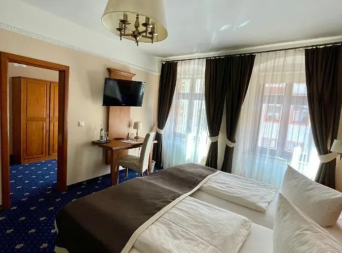 Italia Hotel 4*